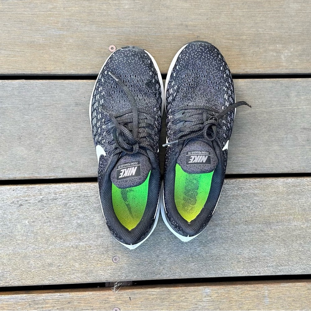 NIKE | sneakers